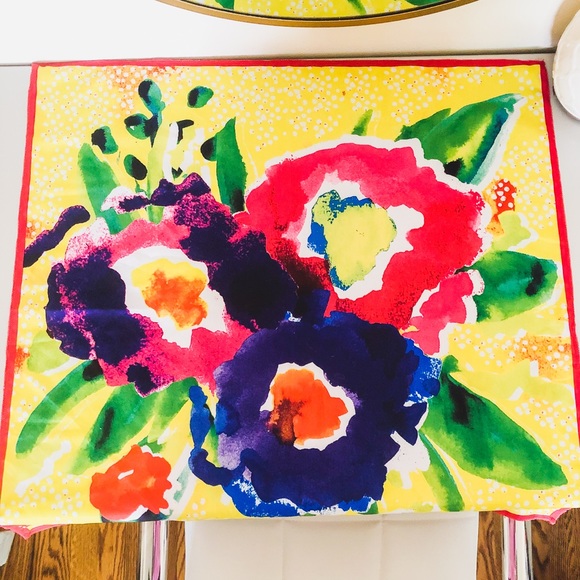 Floral Lush Knot-Wrap Scarf - Picture 3 of 9